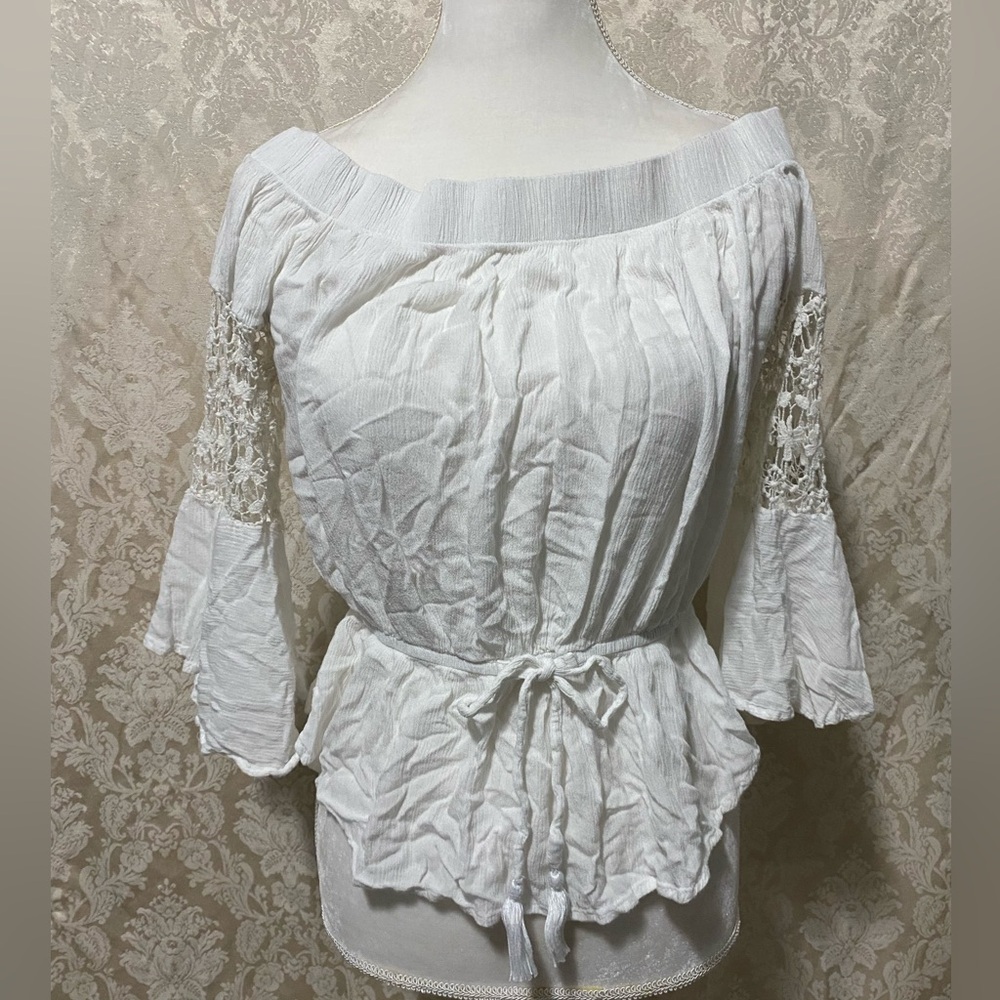 Off shoulder 3/4 sleeve peasant blouse